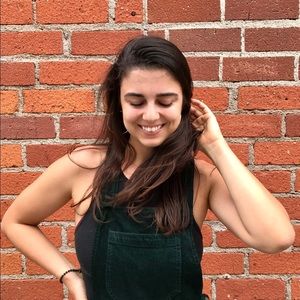 Meet your Posher, Charlotte